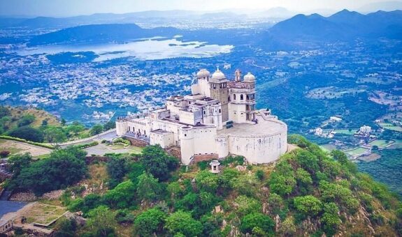 Why makes Udaipur so romantic | Udaipur beyond the lakes